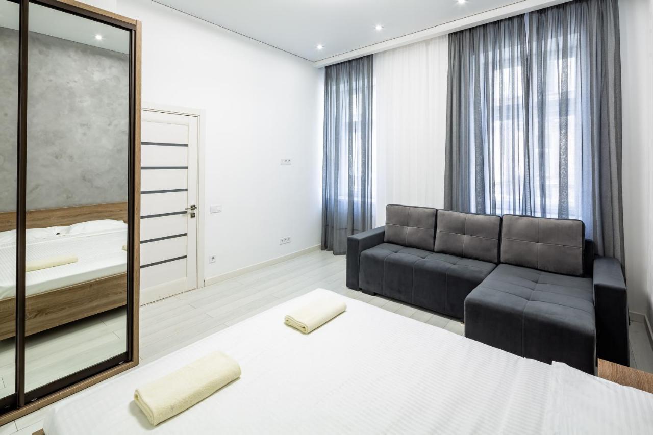 Romari Апартаменти Куліша 41 Lviv Exterior foto