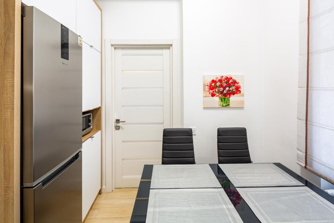 Romari Апартаменти Куліша 41 Lviv Exterior foto